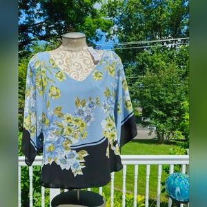 WHBM Kimono Flowy Floral Print V-Neck Size S